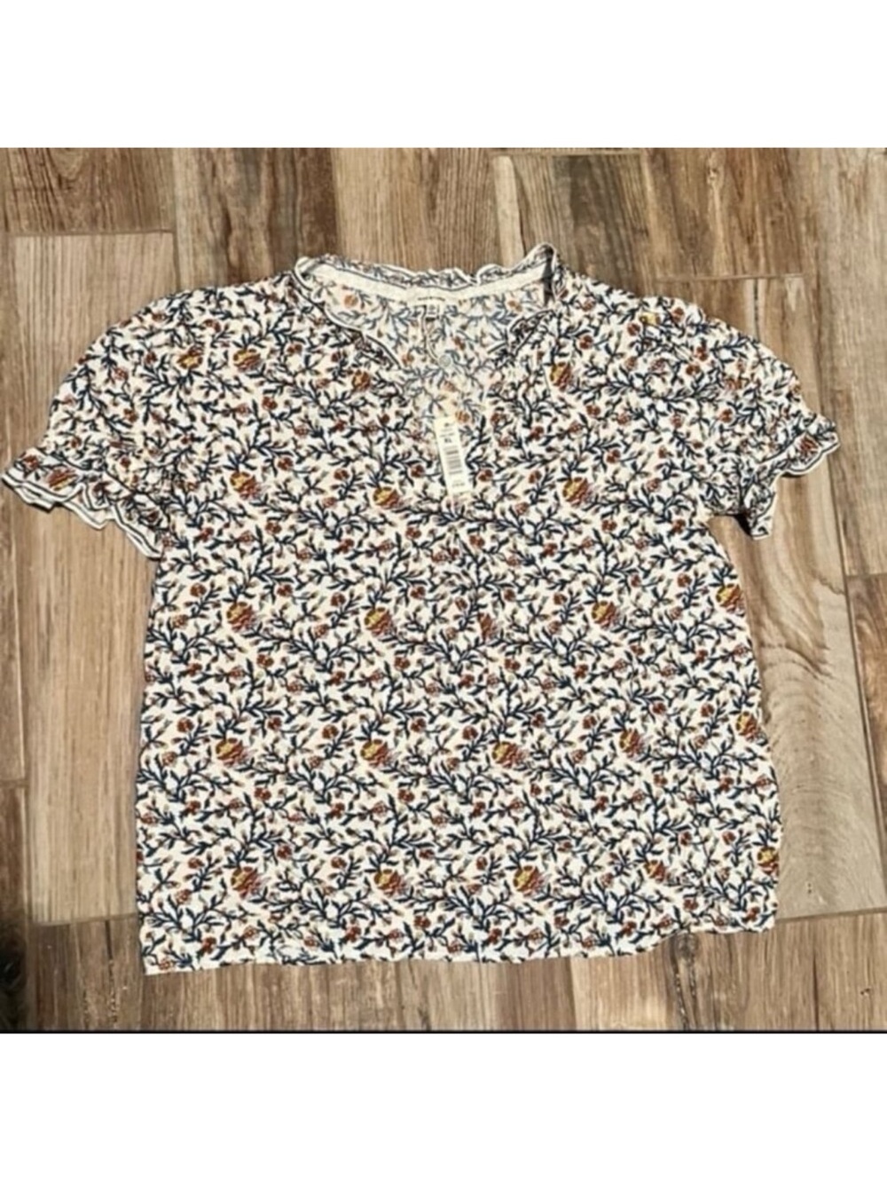 Max Studio Floral Puff Sleeve Blouse